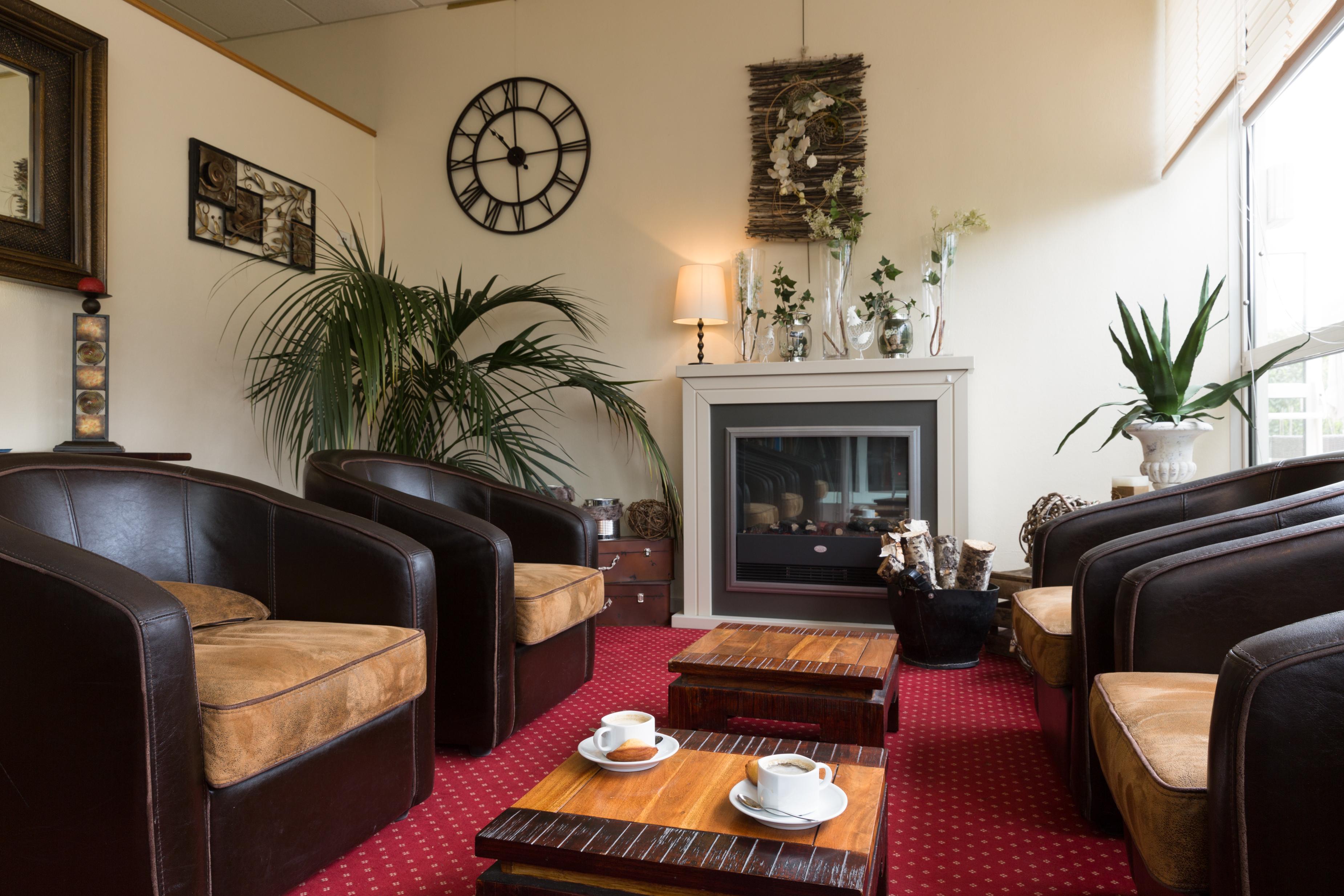 The Originals City, Hotel Du Faucigny, Cluses Ouest Сьонзье Экстерьер фото